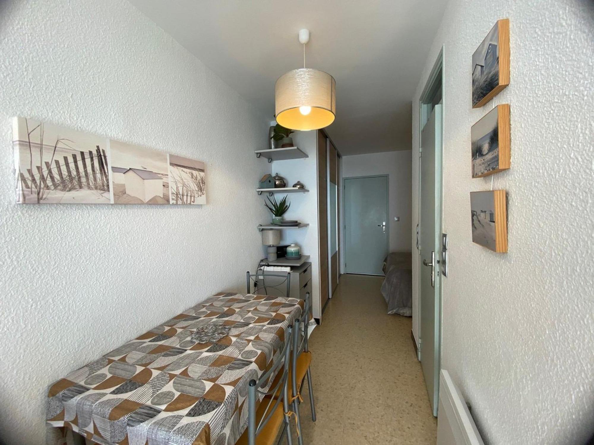 Appartement ⭐⭐ Face A L'Etang De Thau, Proche Thermes, Balcon Et Animaux Bienvenus - Fr-1-503-19 Balaruc-les-Bains Luaran gambar